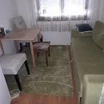 Comfy Apartment Free Parking